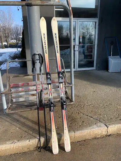 *** NOUVEAU PRIX SEULEMENT 140$ *** 191 cm Rossignol Quick Cut 9.6 Fixations Marker Graphite M51 Twi...