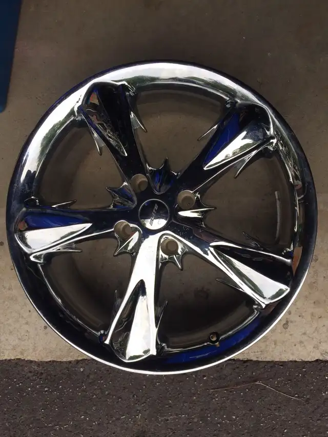 18" Chrome MHT Luxury Alloy Elite Barb Rims in Tires & Rims in Oshawa / Durham Region - Image 2