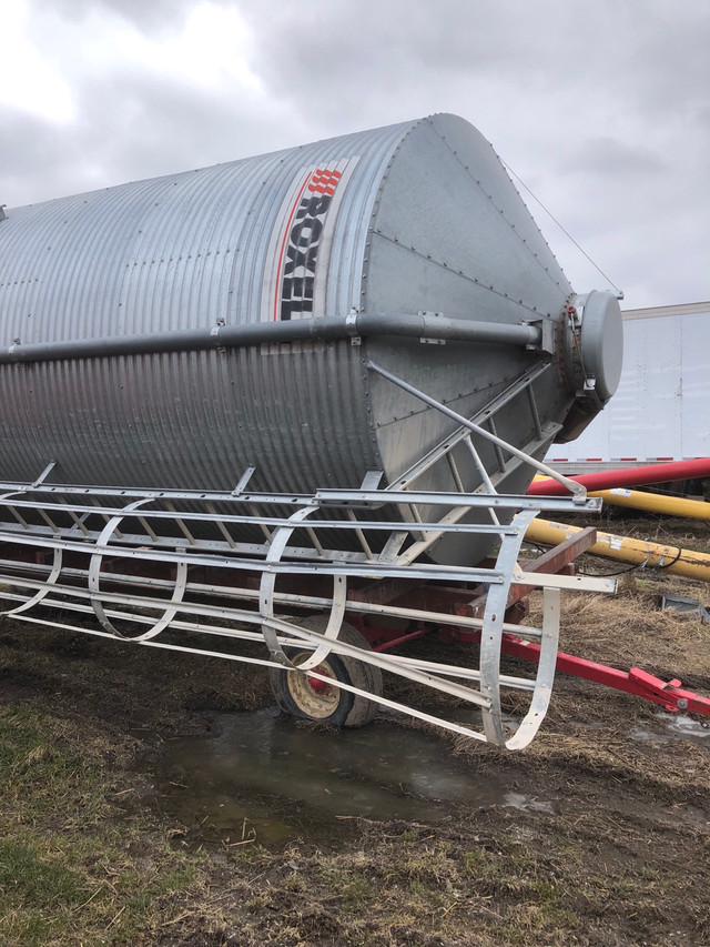 Feed tanks Livestock London Kijiji