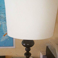 Elegant Tall Table Lamp... Excellent Condition