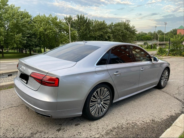 Audi A8 2017 — photo 3