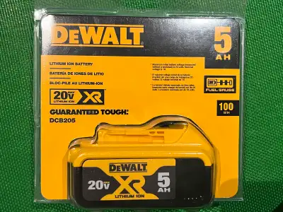 Dewalt 20V XR 5ah Battery DCB205 Brand New sealed