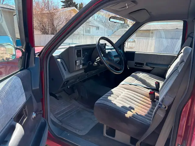 Chevrolet 1/2 ton regular cab in Classic Cars in Strathcona County - Image 6