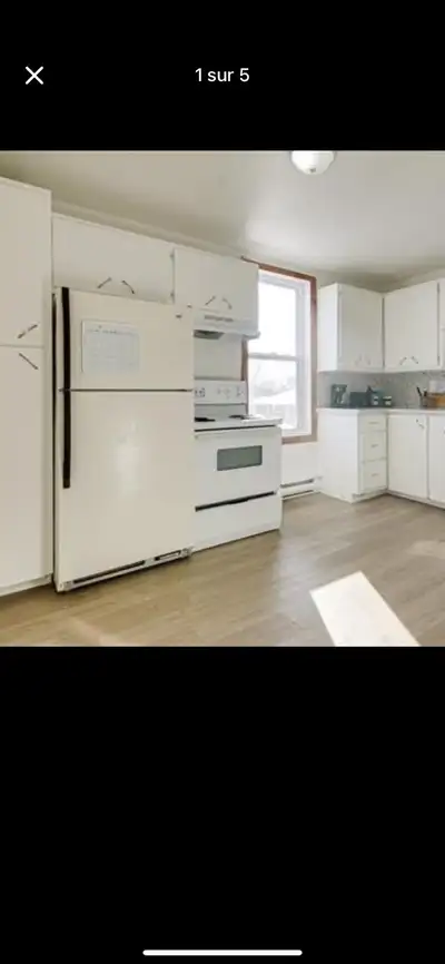 Promotion 1 mois gratuit reparti sur 12 mois soit environ 710$/mois pour la première année. Superbe...