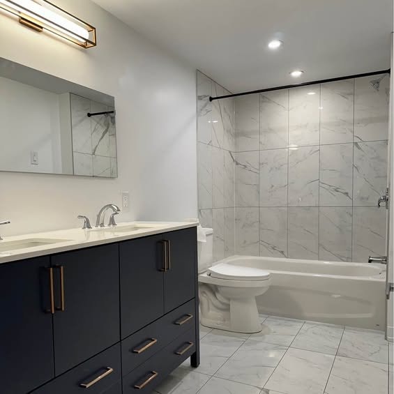 3 BEDROOM LOWER UNIT 4
