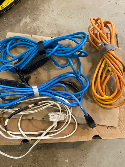 Used 4-Pack Assorted Extension Cords , View more