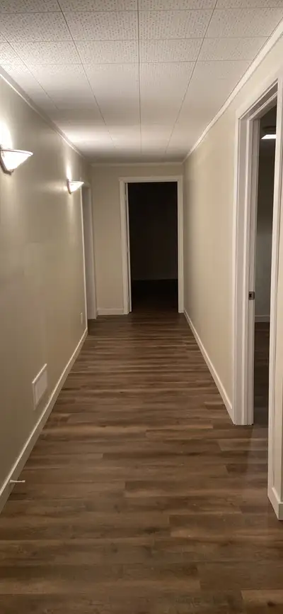 Shared or private rooms available in Lakeview - South Regina