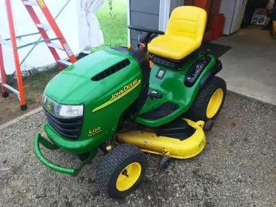 john deere LA120 automatique, View more
