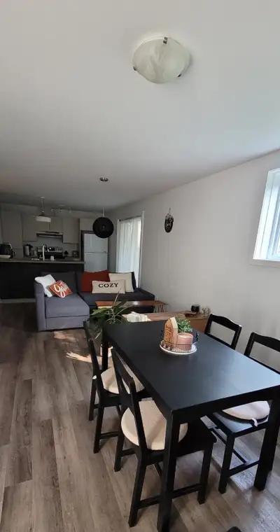 3 ½ à louer – Sainte-Marthe-sur-le-Lac Sous-sol d’une maison