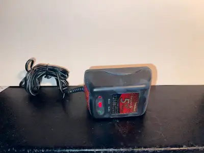 RADIO SHACK 7.2/9.6 V RC Car Battery Charger w/ Manual & Box, View more