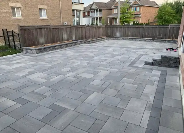 Interlocking Services63008305496961121