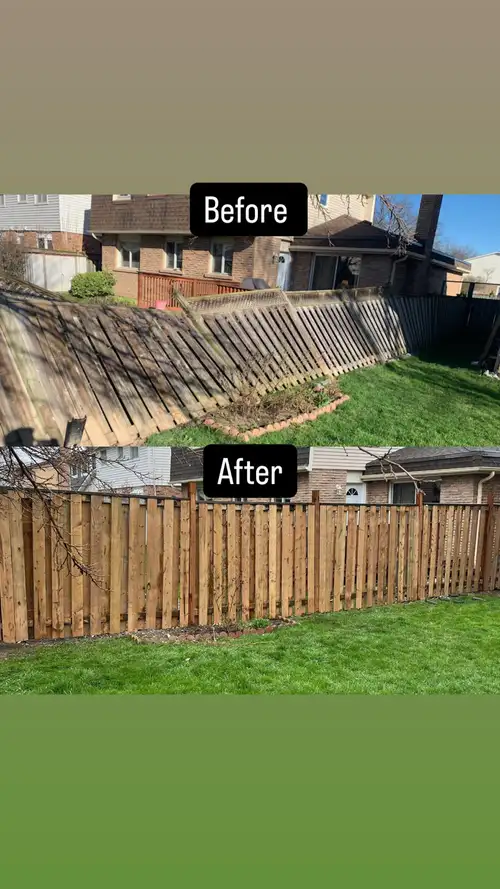 ✅Fence Renovations and Staining ✅Full Deck Renovations and Staining ✅Fast turnarounds, and clean job...