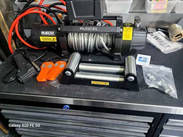 Rugcel 12000lb winh in ATV Parts, Trailers & Accessories in Barrie - Image 2