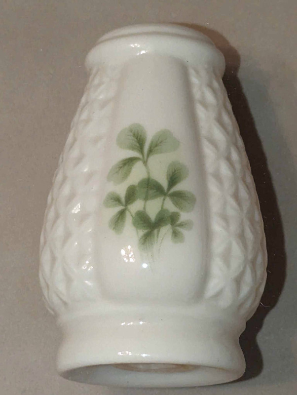 Superb Nippon & Irish Donegal Salt & Pepper Shaker Shadow Box! in Arts & Collectibles in London - Image 3