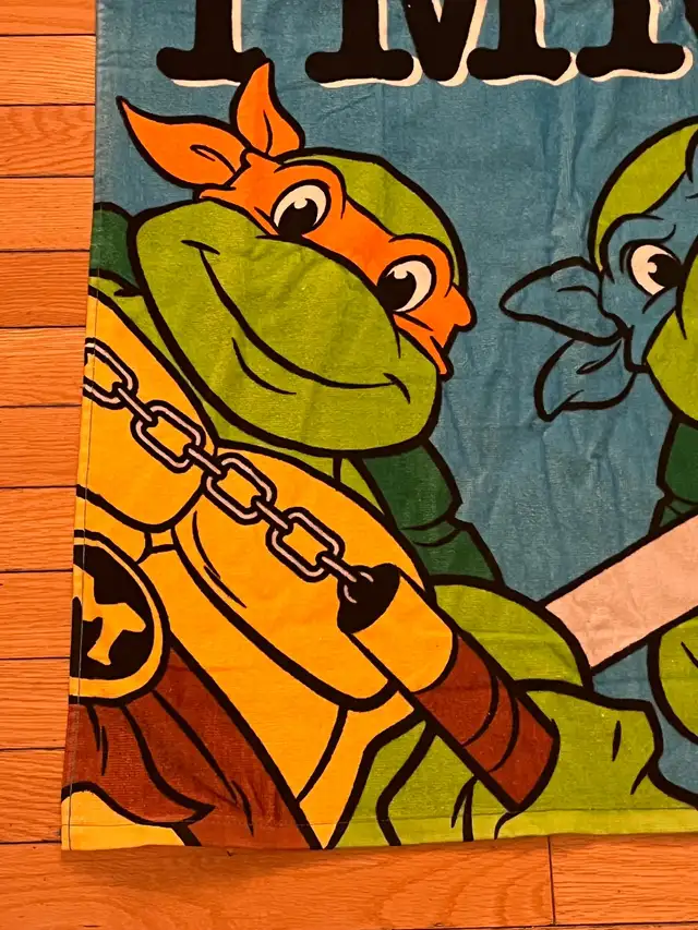 Retro TMNT Teenage Mutant Ninja Turtles Beach Shower Towel in Bathwares in Ottawa - Image 6