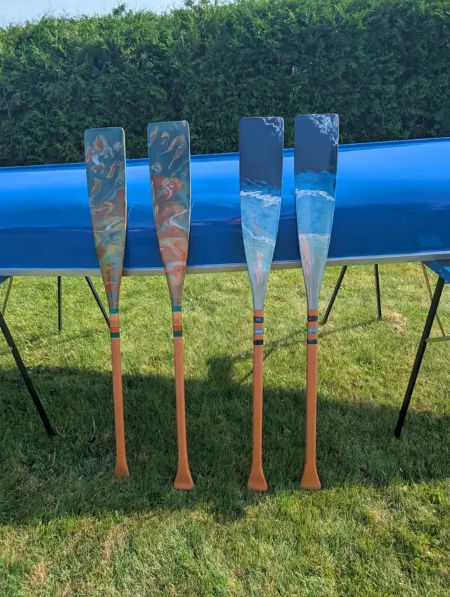 Canot en fibre de verre 16 pieds – fraîchement peint, unique in Canoes, Kayaks & Paddles in Lévis - Image 4