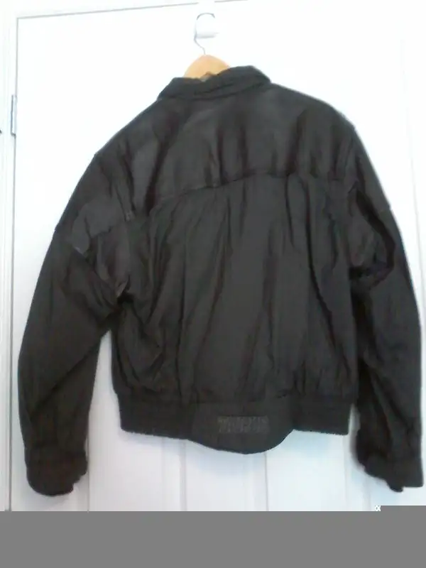 manteau moto cuir et nylon noir in Other in Lévis - Image 3