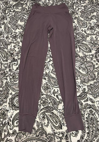 Lululemon align joggers size 6