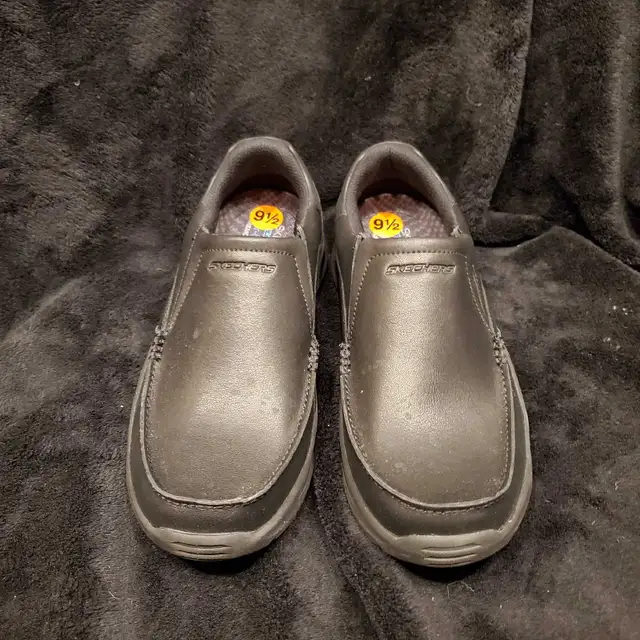 Brand New Mens SKETCHERS   Shoes Relaxed Fit Memory Form  in Men's Shoes in Barrie - Image 4