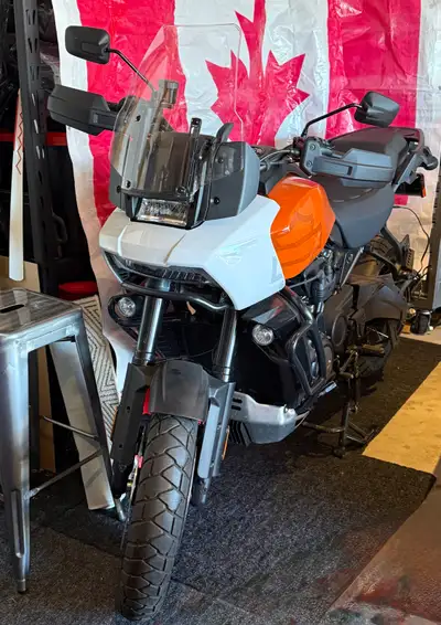 Low mileage Pan America Special, private sale, so no GST! EXCELLENT condition, stored in garage sinc...