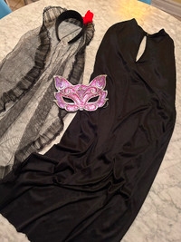 Vampire bride costume (Child age: 8-10)