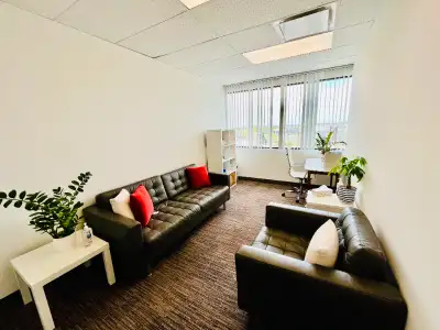 Office sublease in psychology practice in Oakville