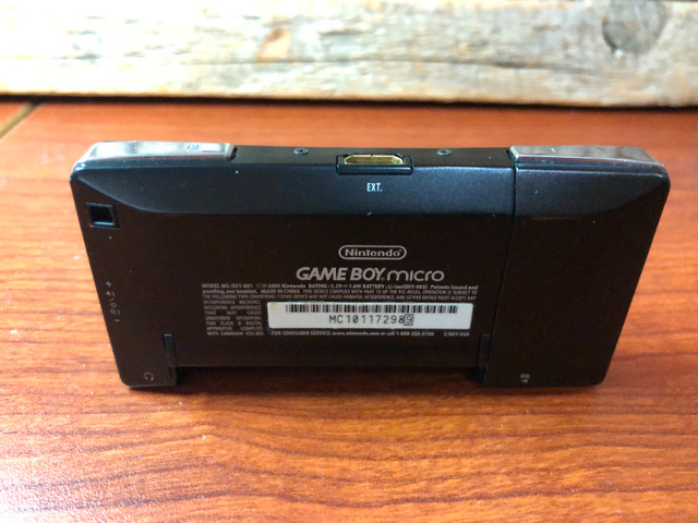 Nintendo Game Boy Micro OXY-001 Black in Older Generation in Vancouver - Image 2