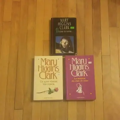 5 livres/$1. chacun. Par MARY HIGGINS CLARK., View more