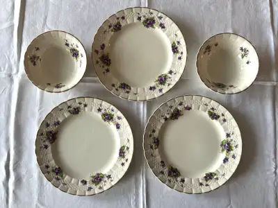 Set of Vintage Chinaware, View more