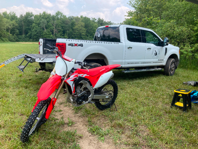 2019 Crf250r in Dirt Bikes & Motocross in St. Catharines