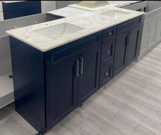 Vanity with Sink and Countertop  in Cabinets & Countertops in Oshawa / Durham Region - Image 2
