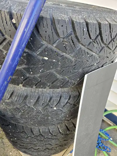 Good condition approx 7mm depth. Rims are from 2010 Ford Escape