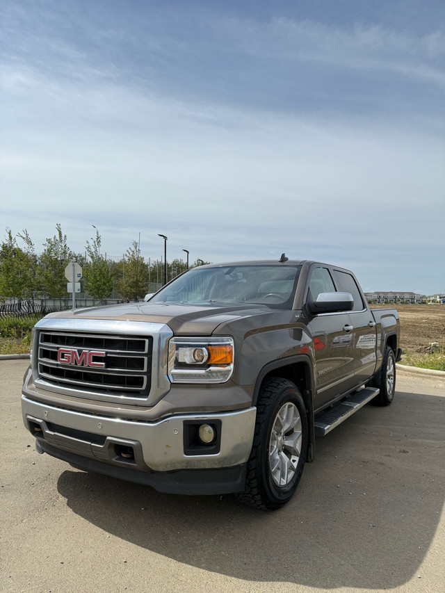 2015 GMC Sierra SLT - One Owner - No Accidents in Cars & Trucks in Edmonton - Image 3