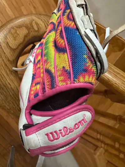  Wilson 12” Girls Fastpitch Softball Glove – Genuine Leather, View more