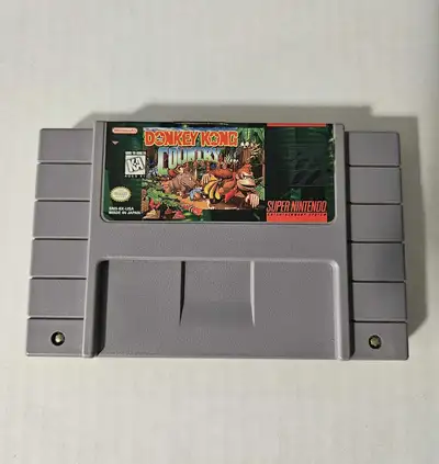 Donkey Kong Country - Super Nintendo / SNES Video Game, View more