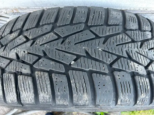 205/60/16 hiver  in Tires & Rims in Laurentides - Image 5