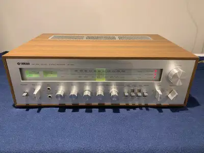 YAMAHA CR-800 RÉCEPTEUR AM-FM RECEIVER, View more