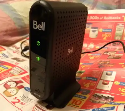 BELL WAP 2500 ROUTER, WORKING CONDITION, POWER ADAPTER INCLUDED, PICK UP IN MISSISSAUGA HURONTARIO S...