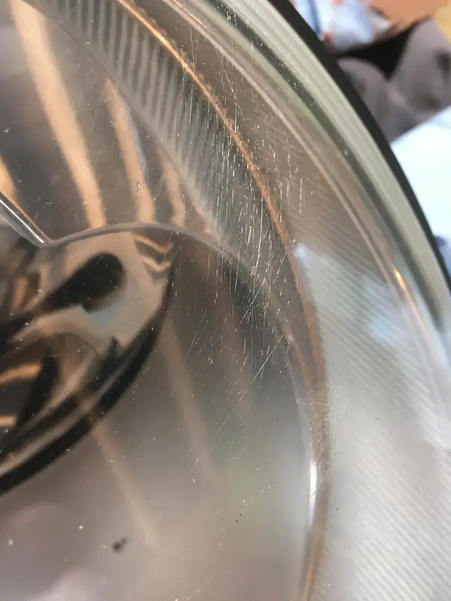 VW Beetle Headlight in Auto Body Parts in Annapolis Valley - Image 7