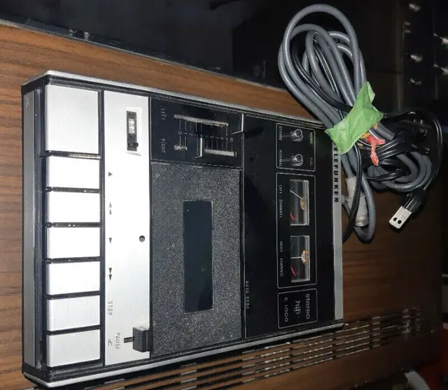 Telefunken Opus Studio 201 AMFM Stereo Receiver cassette speaker in Stereo Systems & Home Theatre in St. Catharines - Image 6