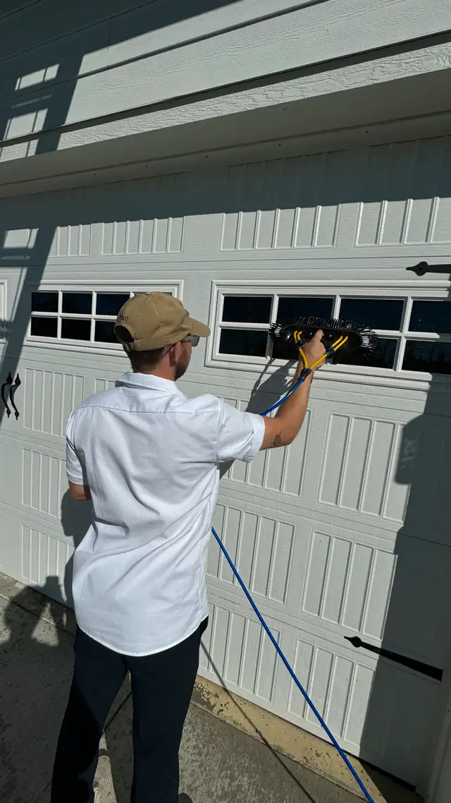 Spring Window Cleaning Special — Starting At Only $15062864355126785122