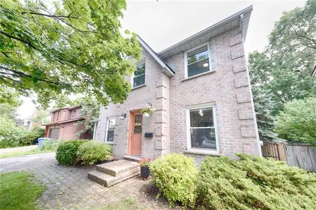 7 Bedroom Home in a Prime Location for U of G Students! May 1st