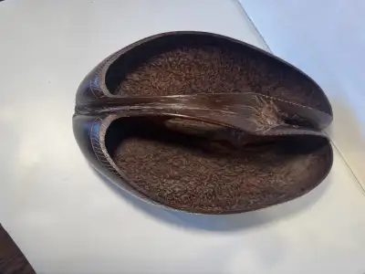 Getting rid of lots of valuable items I've collected over time. Check my other items. The 647 phone...