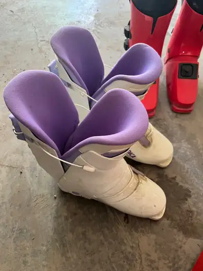 Kids ski boots, View more