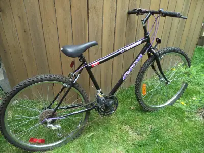 velo ccm 18 vitesse in Bikes in Quebec Kijiji Marketplaces
