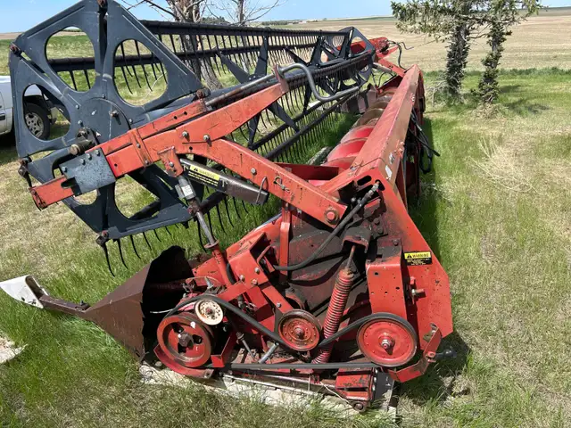 1020 case flex header  in Farming Equipment in Swift Current - Image 7