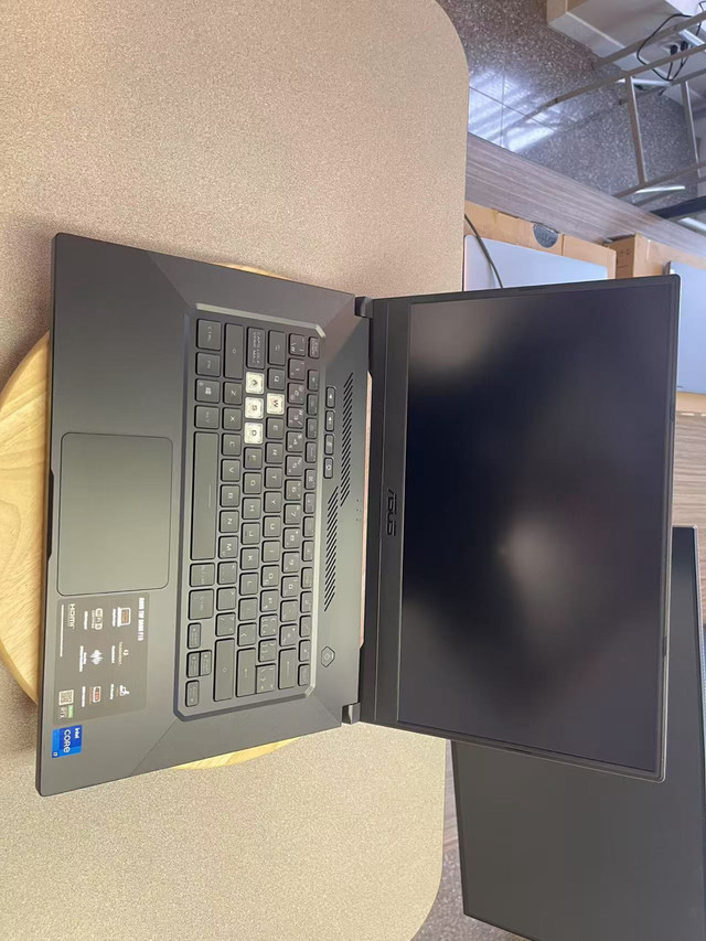 Asus TUF Gaming F15 Laptop in Laptops in Markham / York Region - Image 2