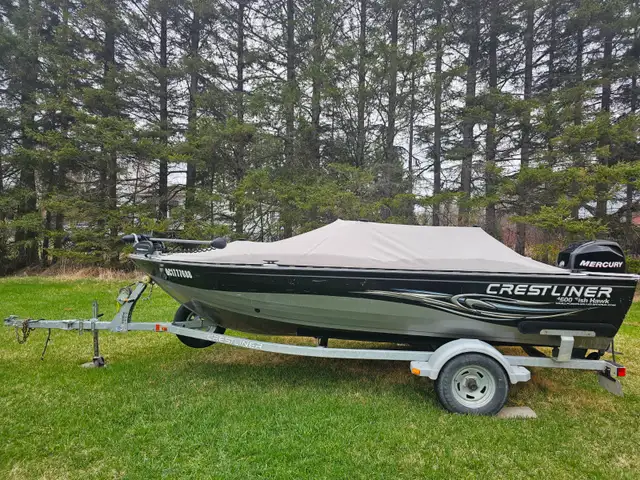 Bateau crestliner fish hawk in Powerboats & Motorboats in Rimouski / Bas-St-Laurent - Image 3