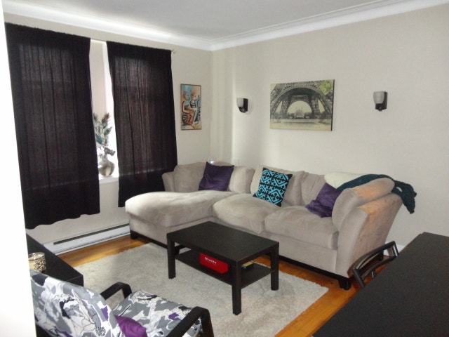 4982 Queen Mary Road — photo 2