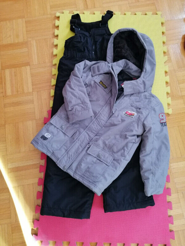 NEW: DISNEY CARS 2-PIECE SNOWSUIT SET (SIZE; 6X) in Kids & Youth in Mississauga / Peel Region - Image 2